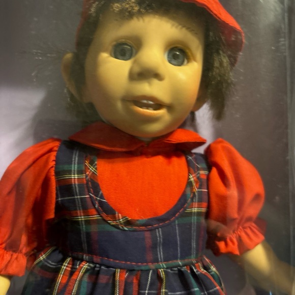 Vintage GiGo Toys My Pals Collection Doll Red Blue Green Striped 12 inch NIB - Picture 8 of 10